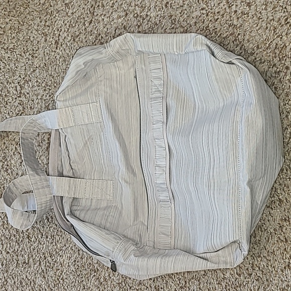 Lug Boxer Packable Tote - Picture 5 of 6